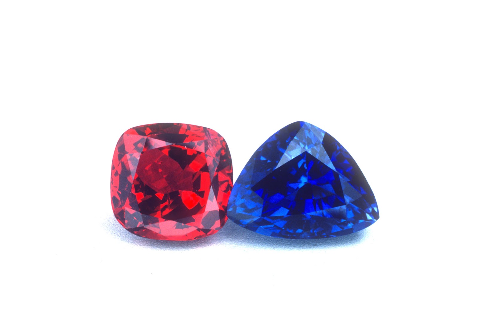 How Do Diamond Prices Compare to Other Gemstones like Sapphires and Rubies?